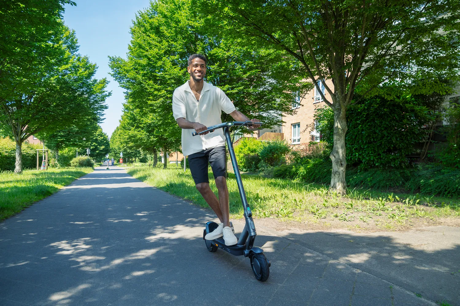 ELEKTRO MOBILE - Elektrofahrzeuge - E-Scooter