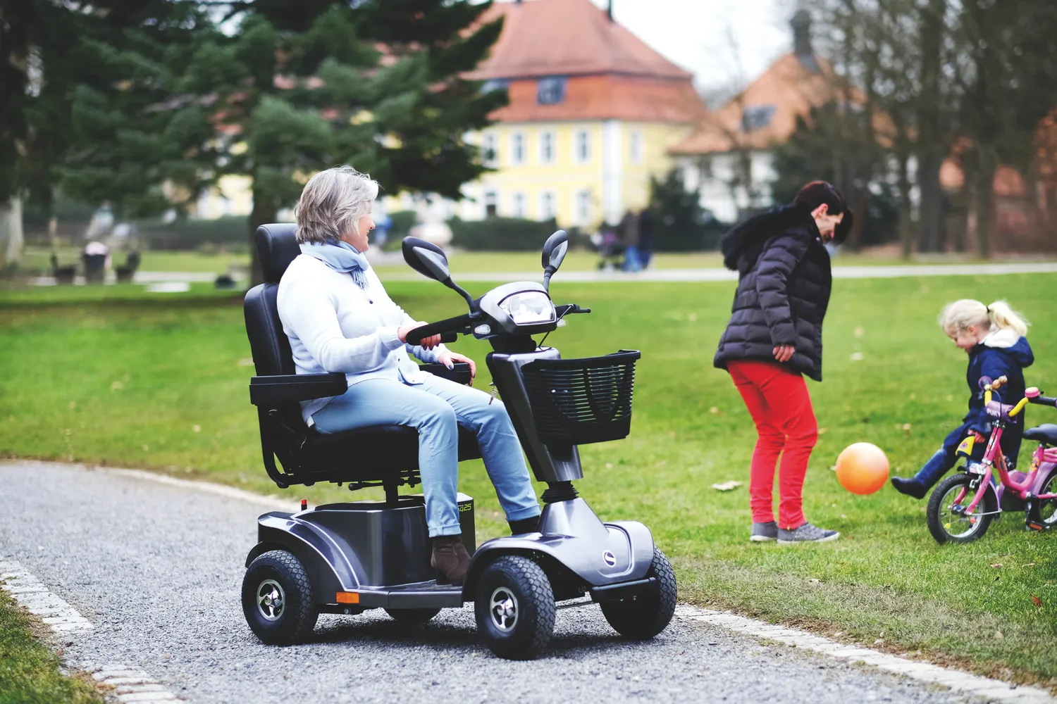 ELEKTRO MOBILE - Elektrofahrzeuge - Seniorenfahrzeug